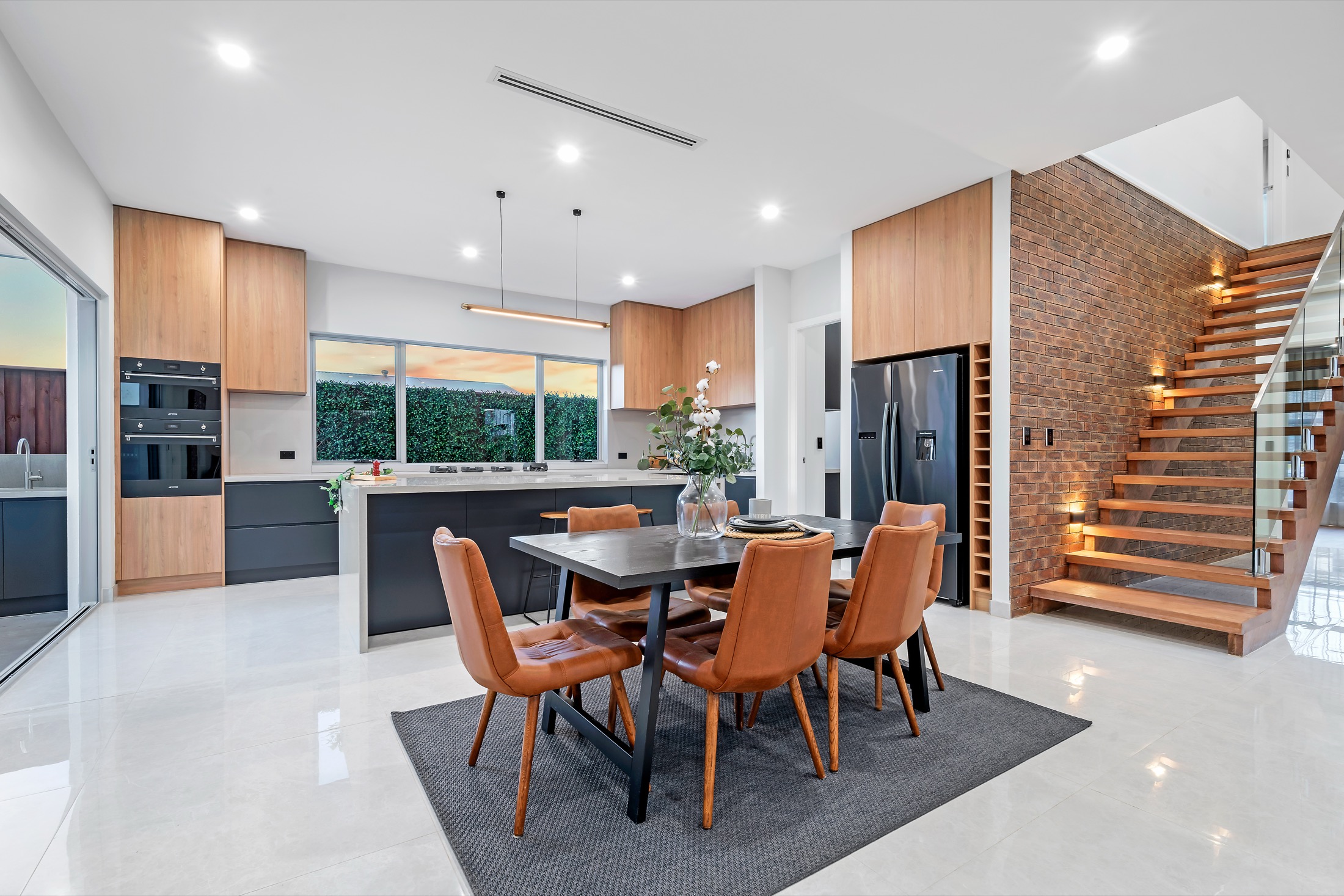 Pilaster home design - image 4 of 9
